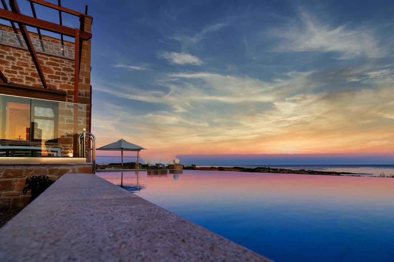Athinais Villa 팔라이오코라 외부 사진