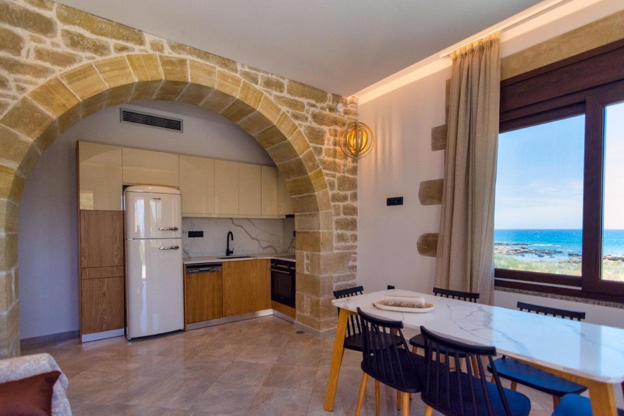 Athinais Villa 팔라이오코라 외부 사진