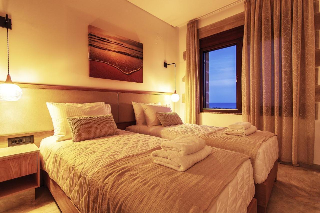 Athinais Villa 팔라이오코라 외부 사진