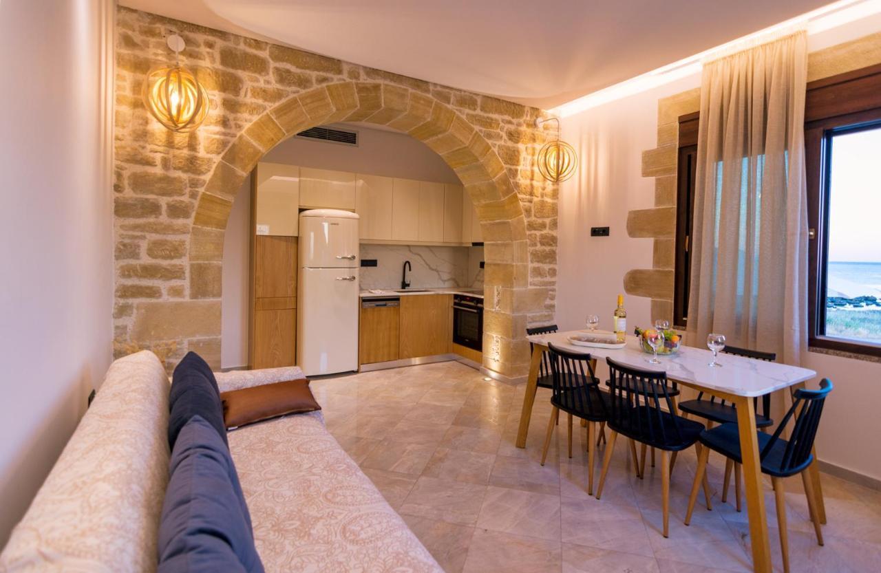 Athinais Villa 팔라이오코라 외부 사진