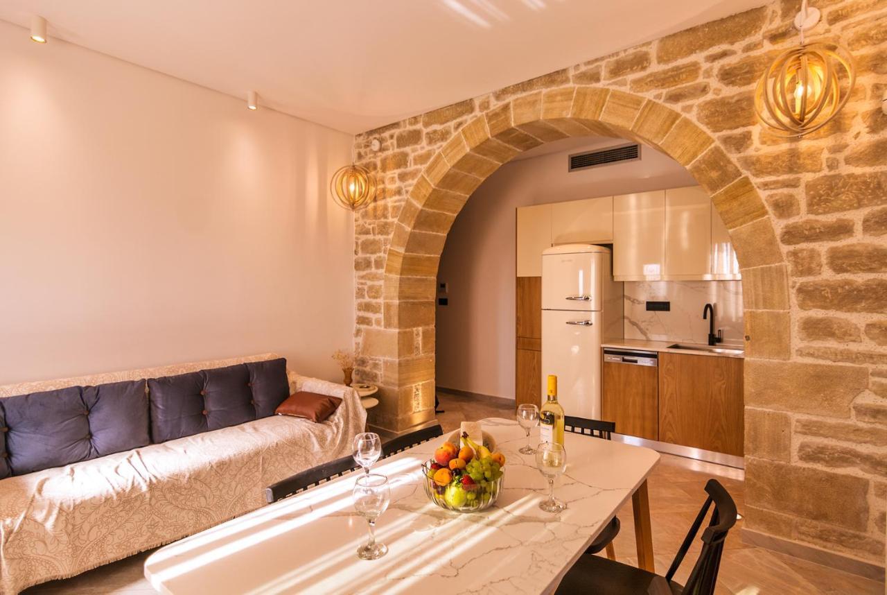 Athinais Villa 팔라이오코라 외부 사진